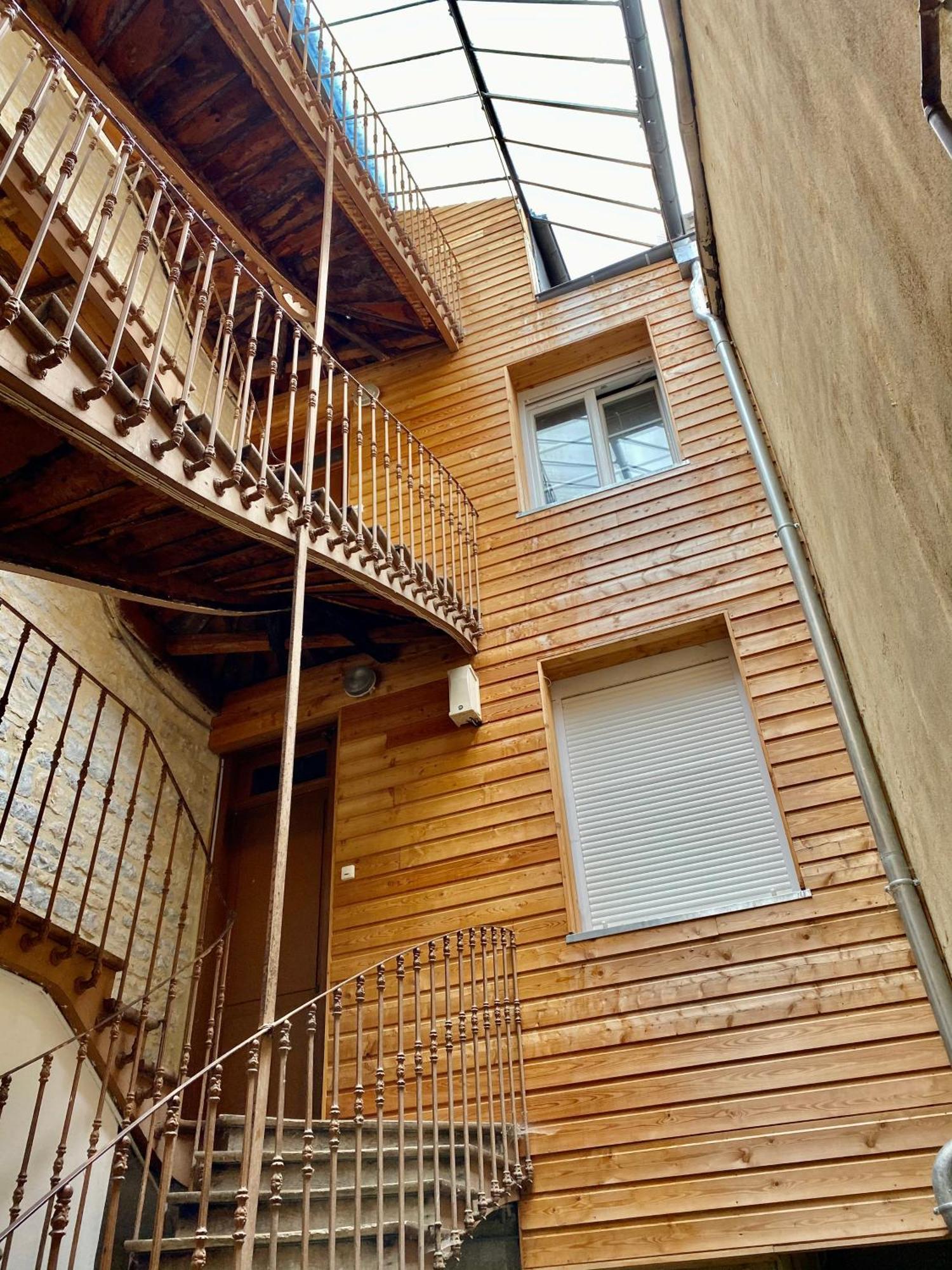 Studette Coeur De Ville Μπεζανσόν Εξωτερικό φωτογραφία